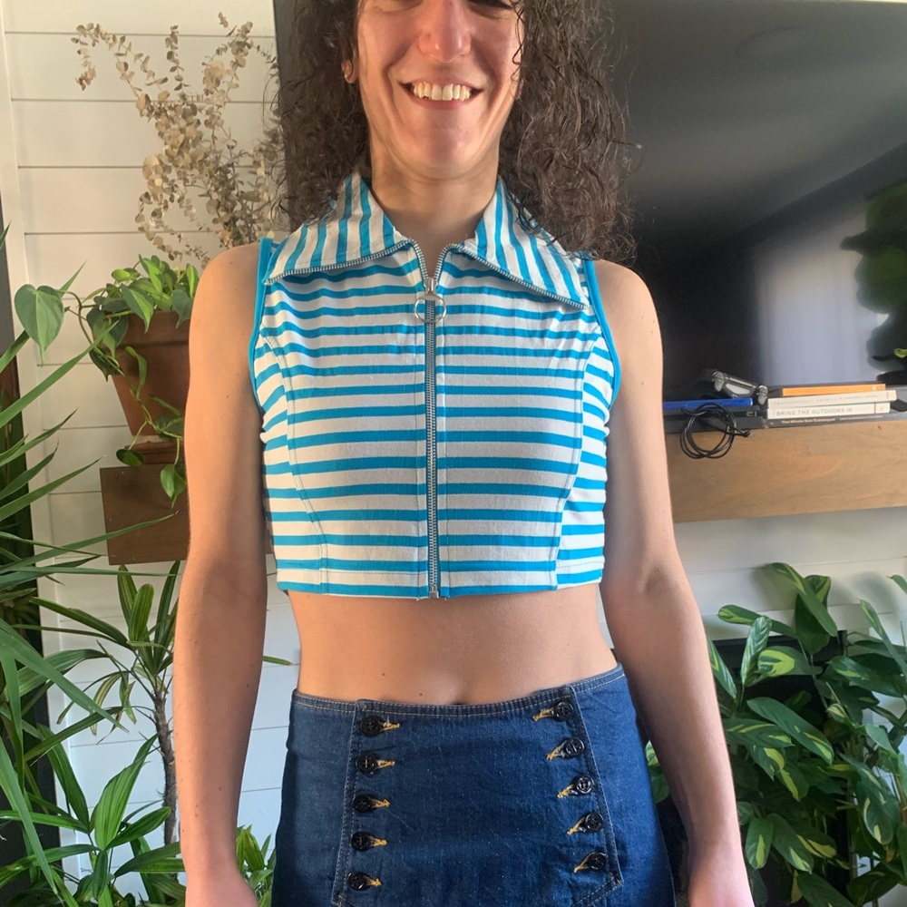 Vintage Cropped Zipper Top- NWT